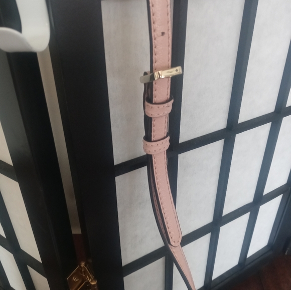 Kate Spade Crossbody Bag Black and Pink Amazing Condition! - Picture 5 of 6